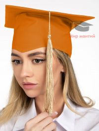 Оранжевая шапочка выпускника конфедератка с кисточкой